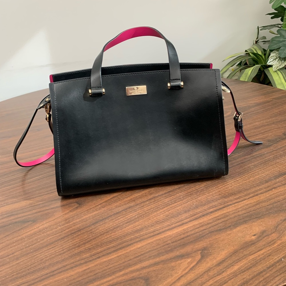 Black and pink kate spade crossbody purse